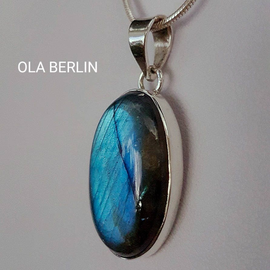 Silber Anhänger mit Labradorit