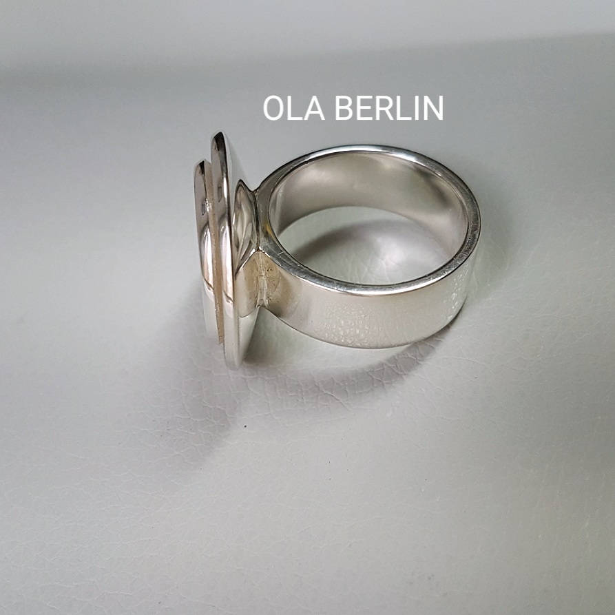 Handgefertigter massiver Silberring