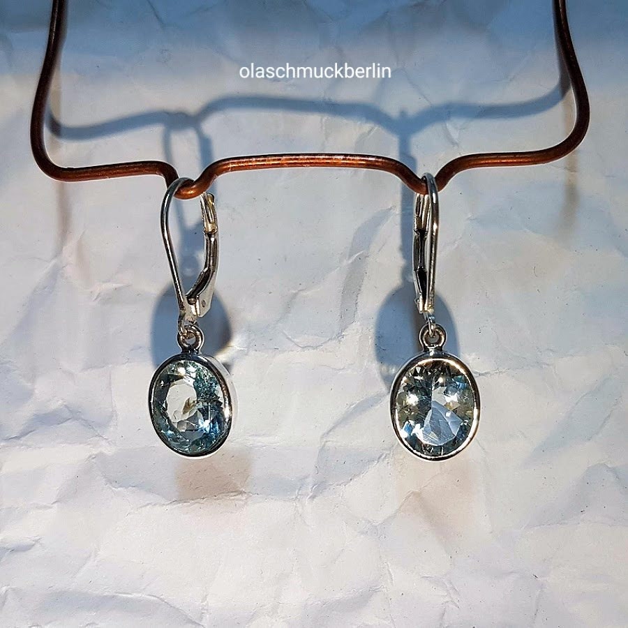 Silberohrhänger mit Aquamarin (USA), handgefertig