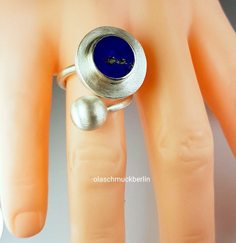 Handgefertigter Silberring mit Lapislazuli (Afghanistan)