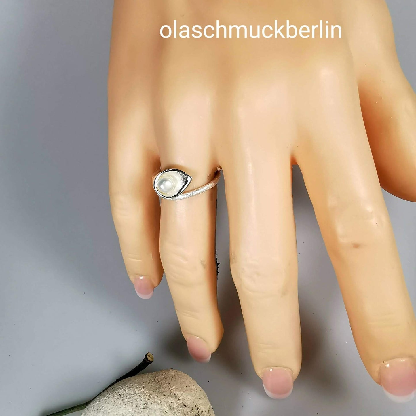 Silberring mit Süßwasserperle