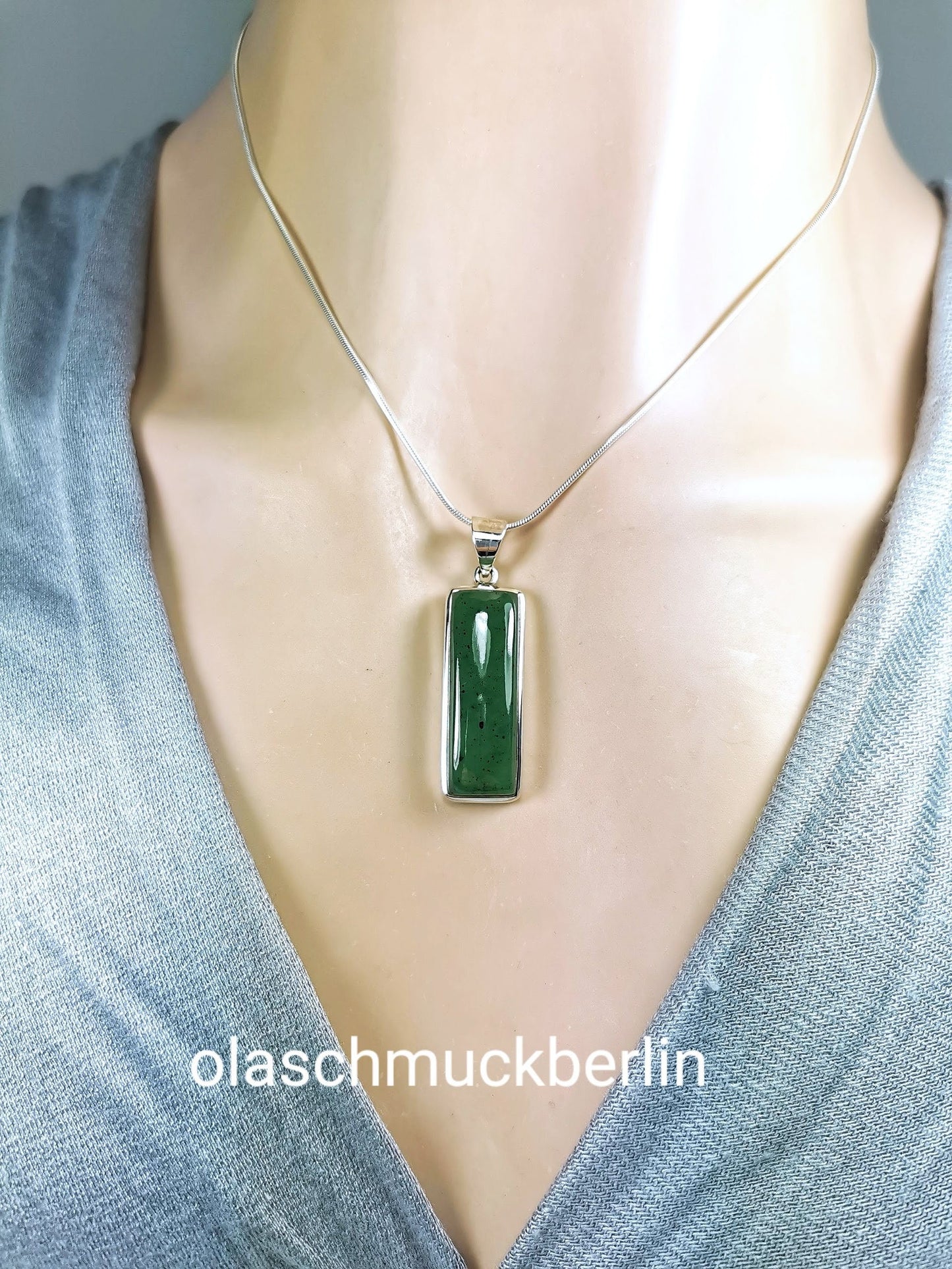 Silberanhänger mit Jade // 1,5
