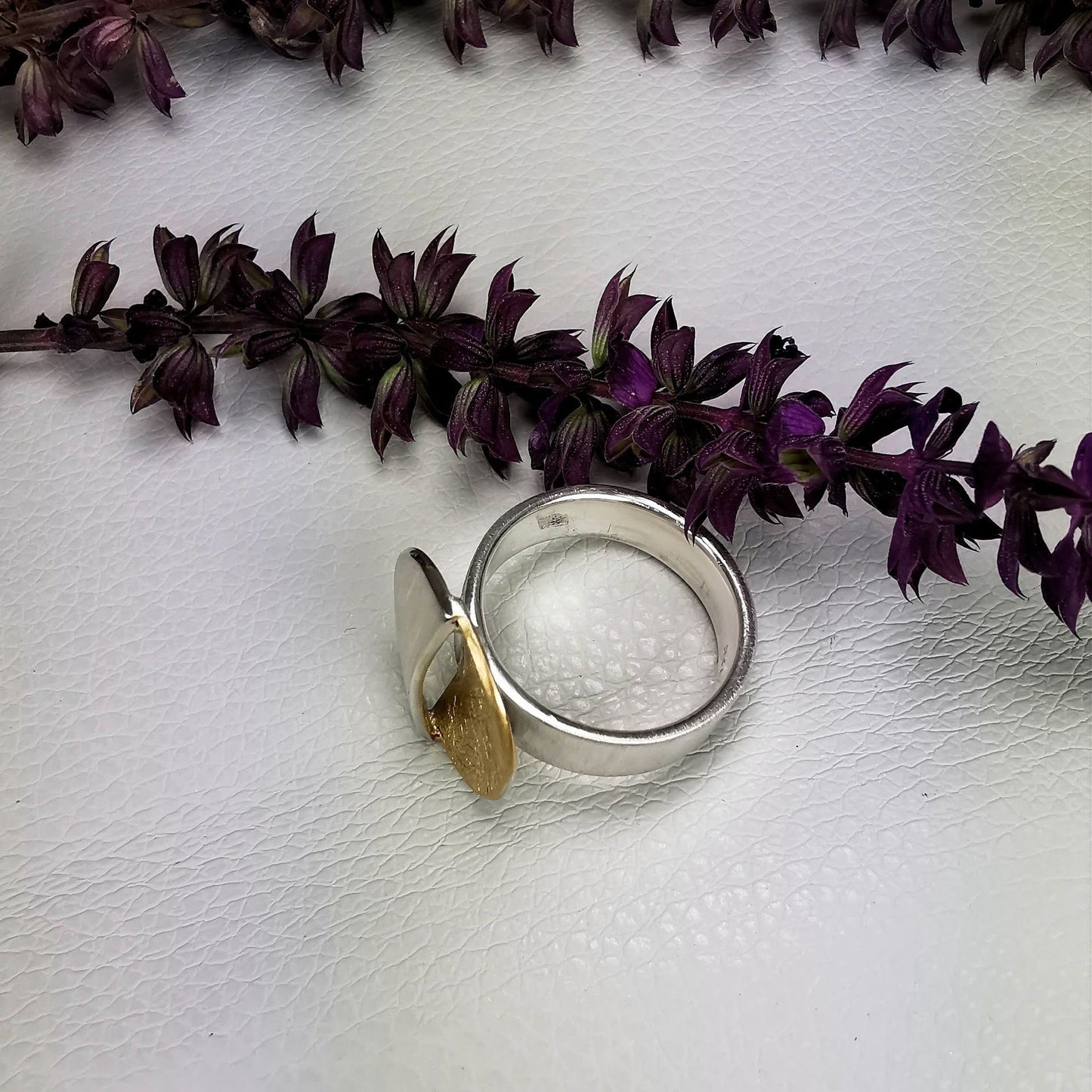 Handgefertigter Silberring -bicolor-