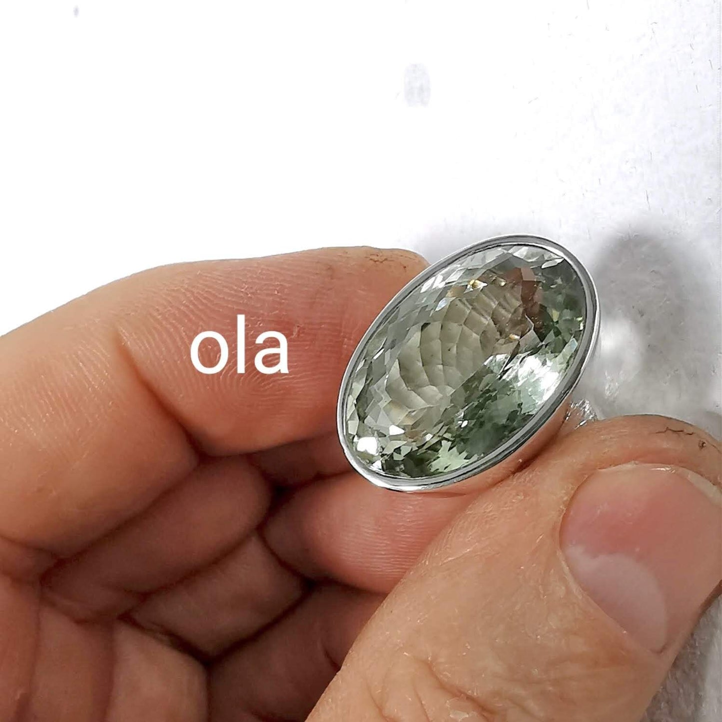 Handgefertigter Silberring mit Prasiolith