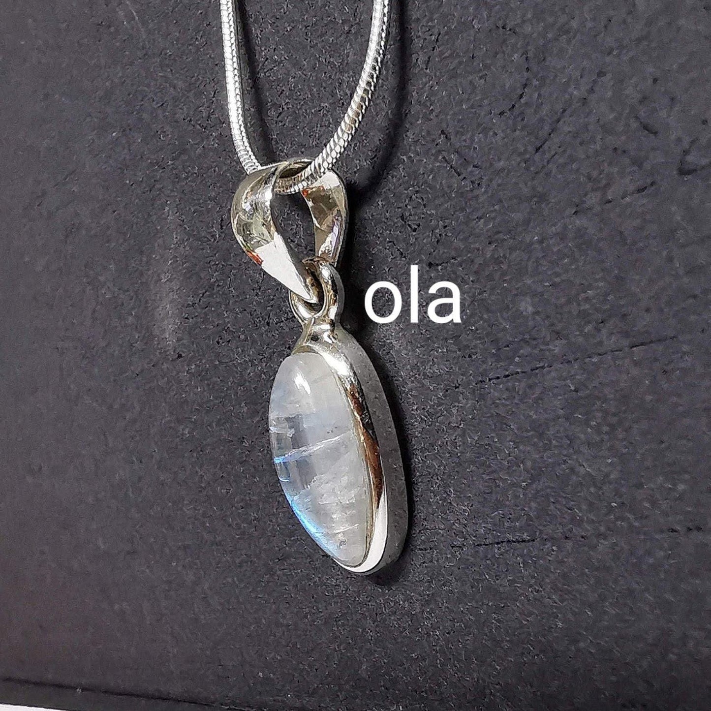 Silber Anhänger mit Mondstein