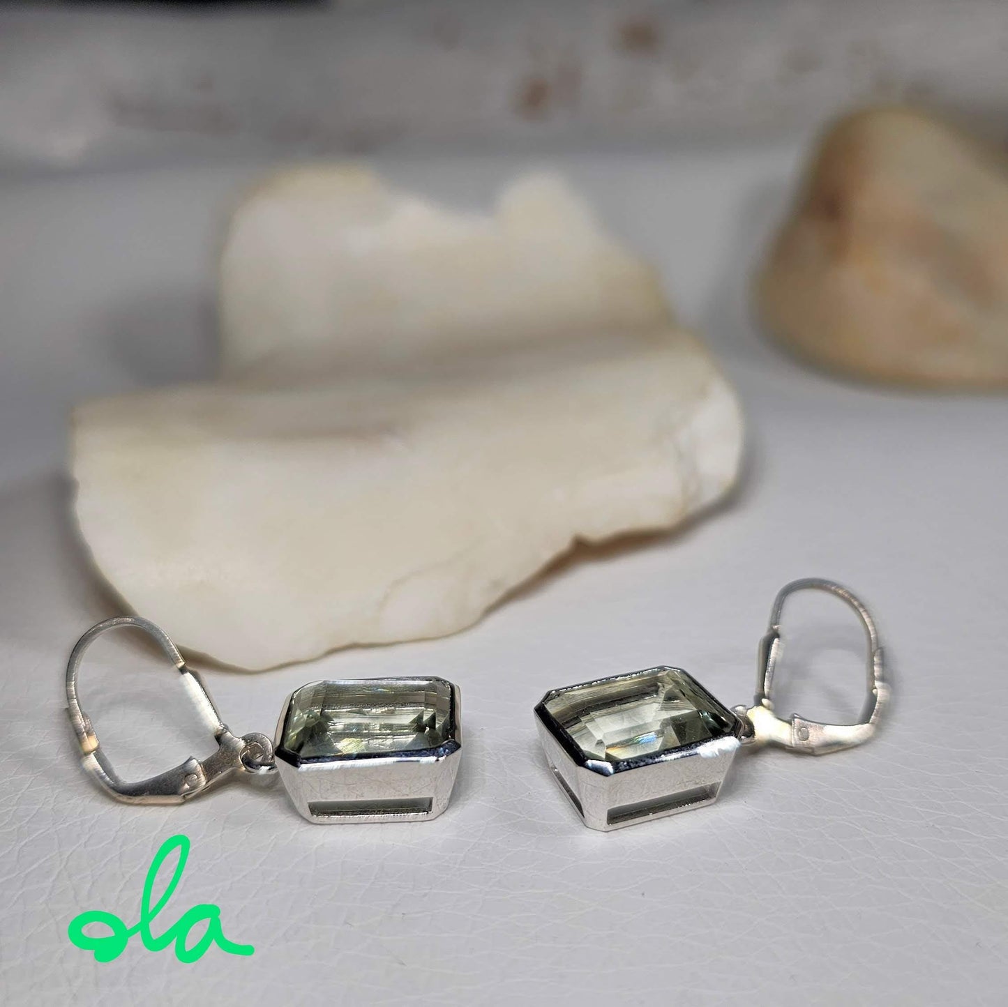Silberohrringe mit Prasiolith