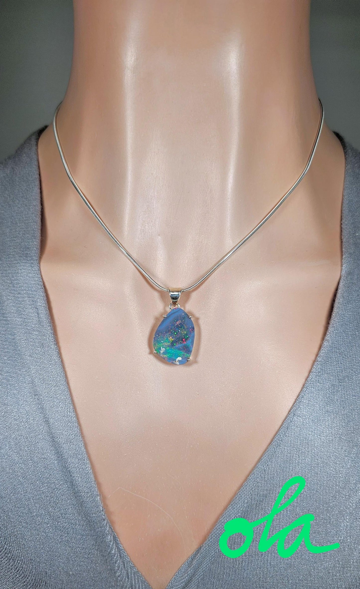Silber Anhänger mit Opal