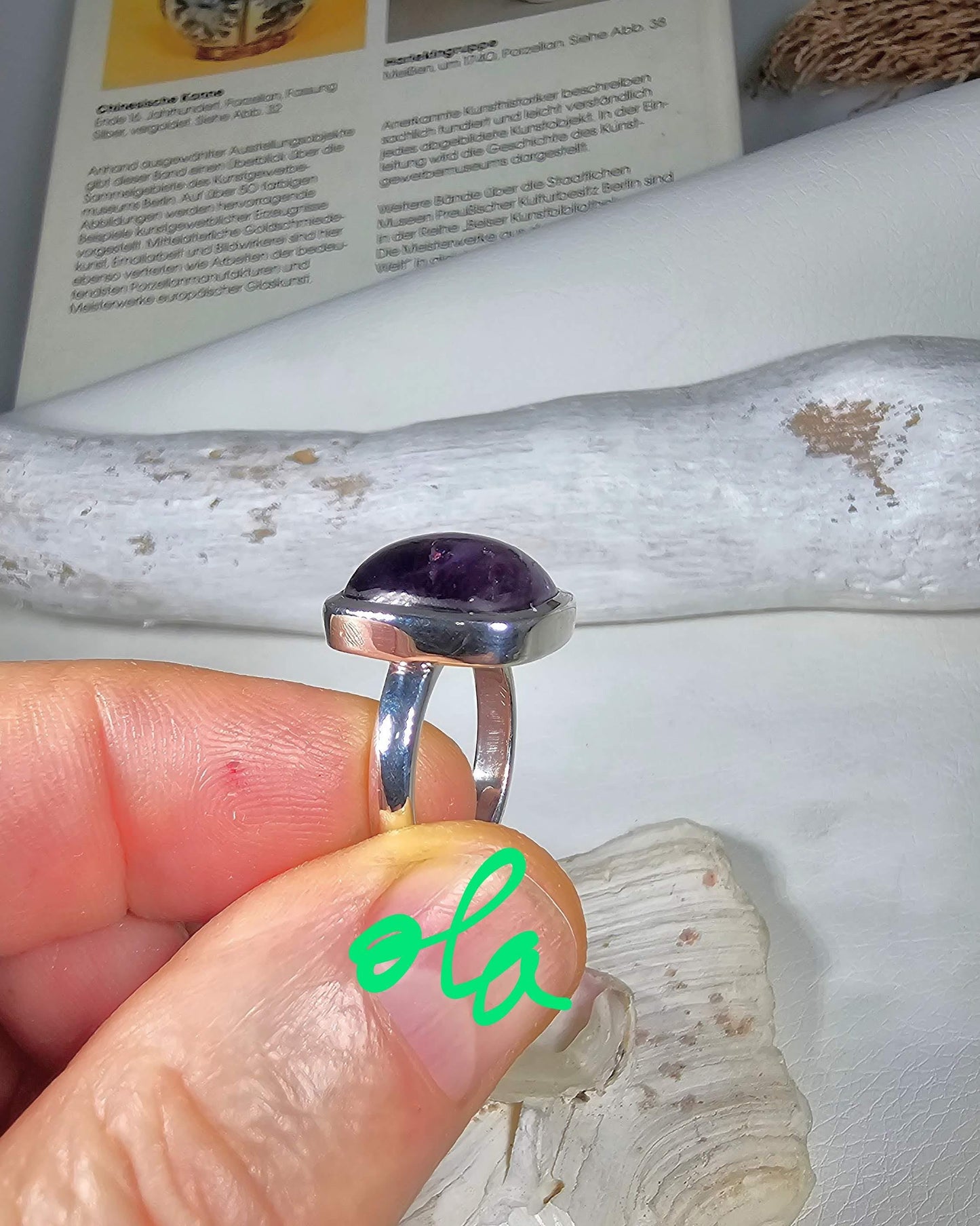 Handgefertigter Silberring mit Amethyst