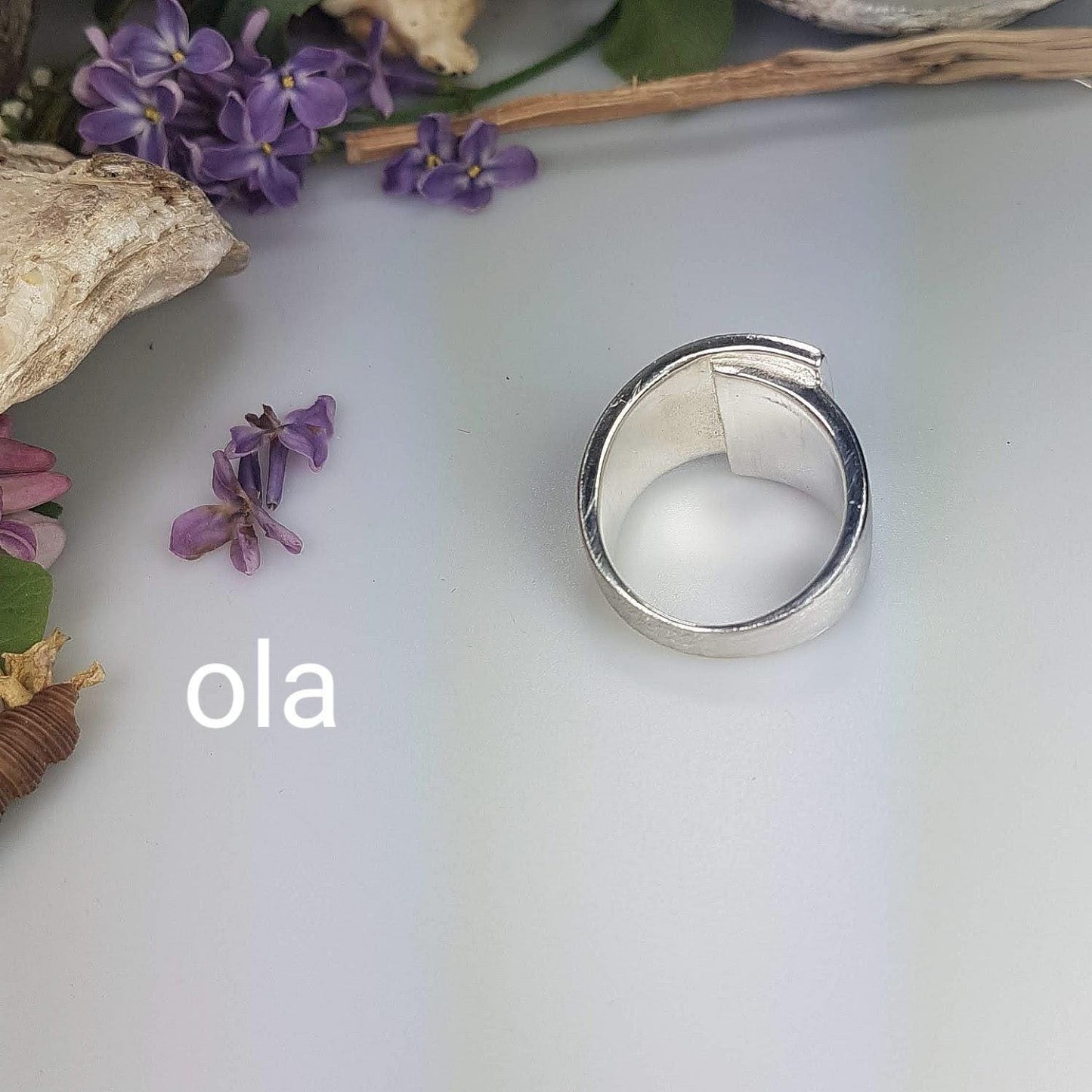 Ring aus 925 Silber mattiert ,massiv