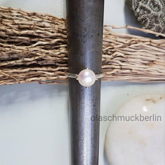 Silberring mit Süßwasserperle