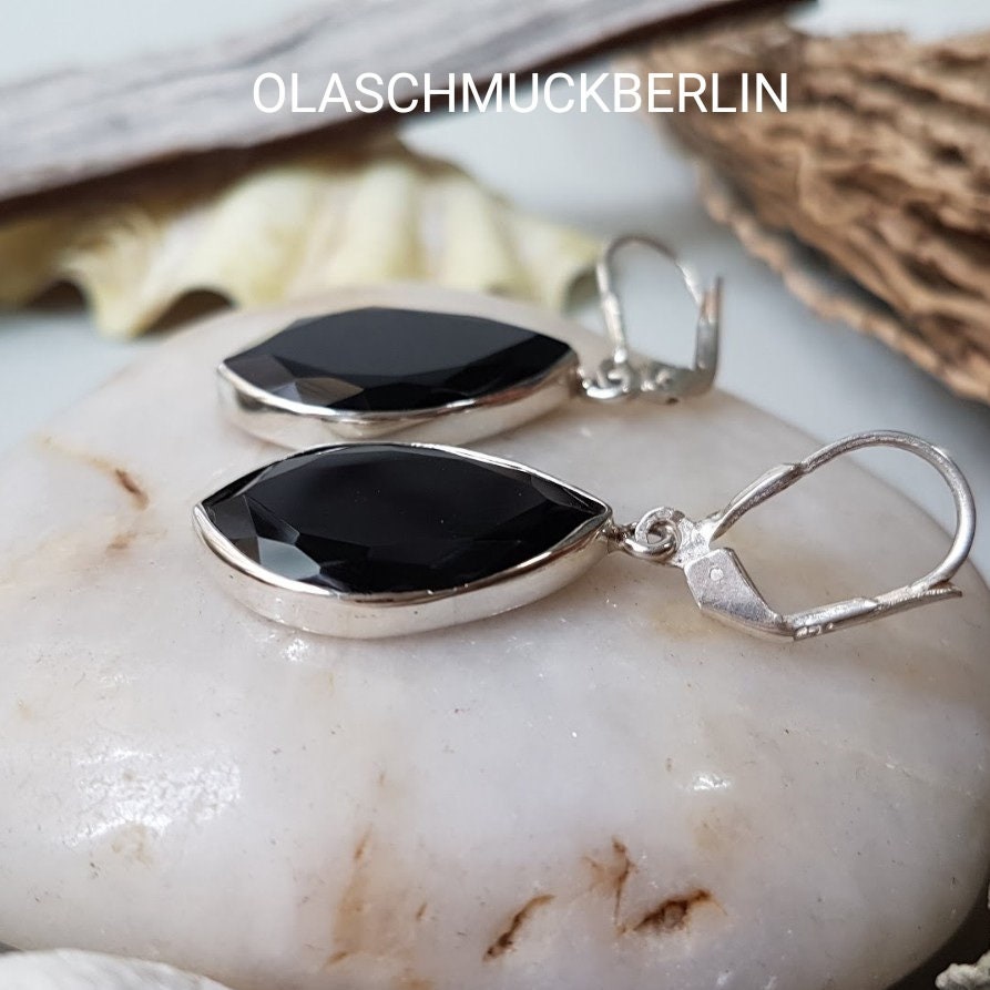 Silberohrhänger mit Onix, Handarbeit