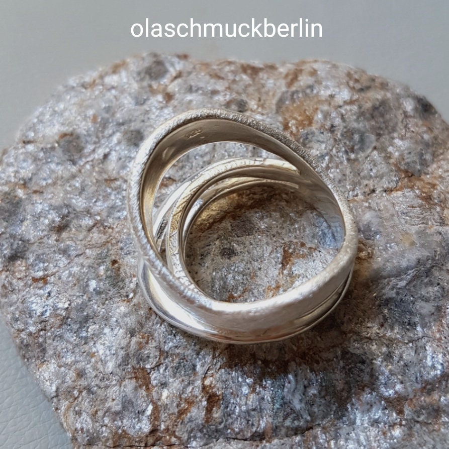 Handgertigter Silberring mattiert