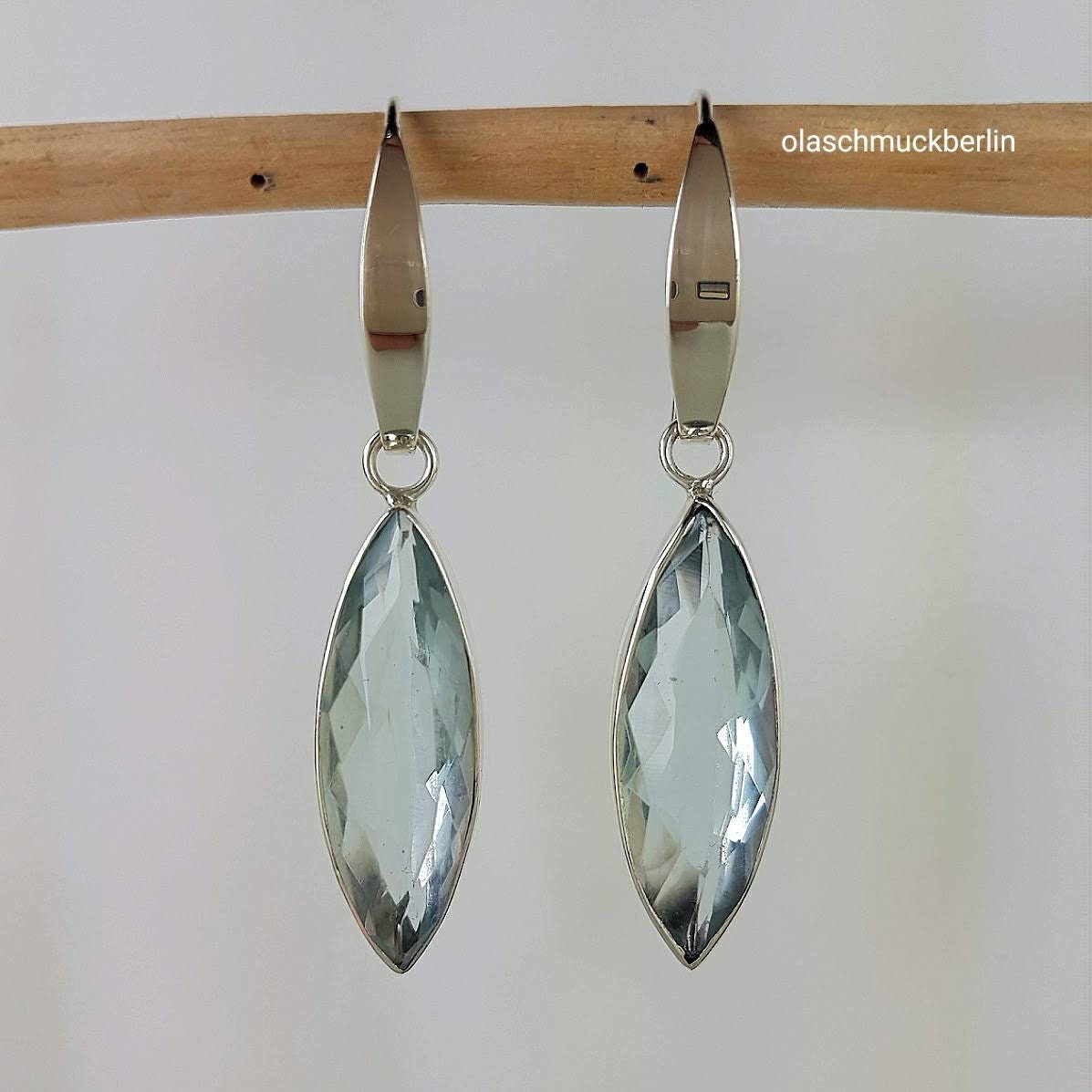 Silberohrhänger mit blauen Obsidian