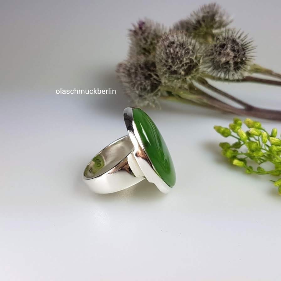 Silberring mit Jade