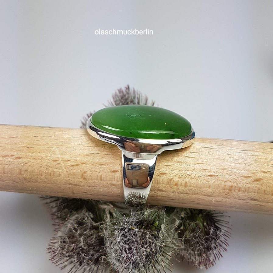 Silberring mit Jade