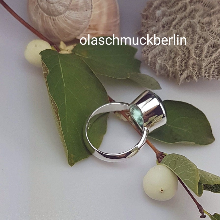 Handgefertigter Silberring mit Fluorit