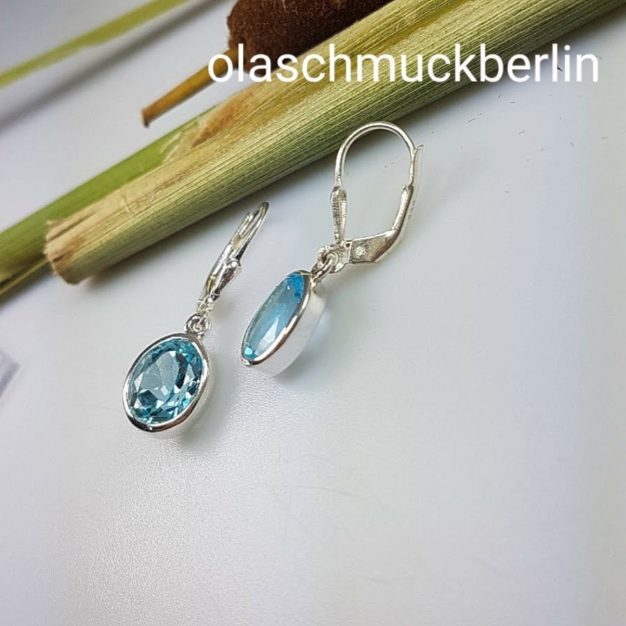 Silberohrhänger mit Topas