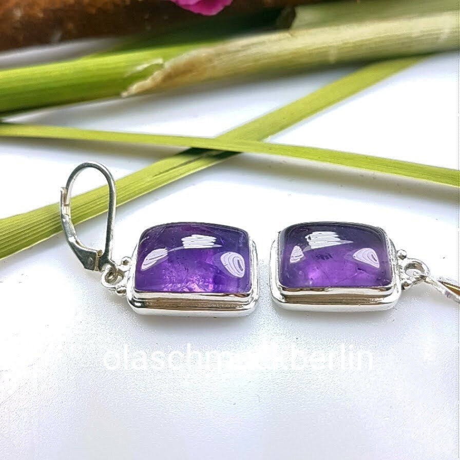 Silberohrhänger mit Amethyst