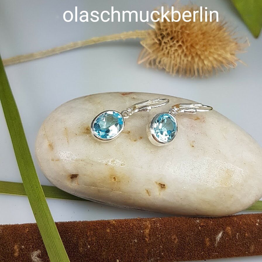 Silberohrhänger mit Topas