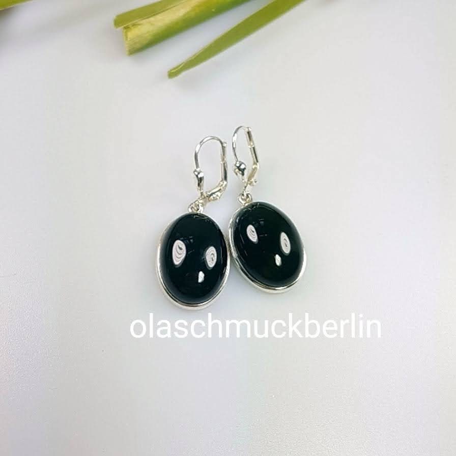 Silberohrhänger mit Onyx