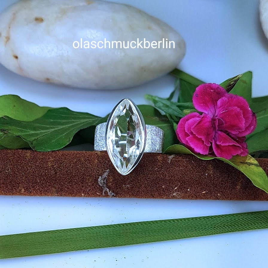Silberring mit Bergkristall