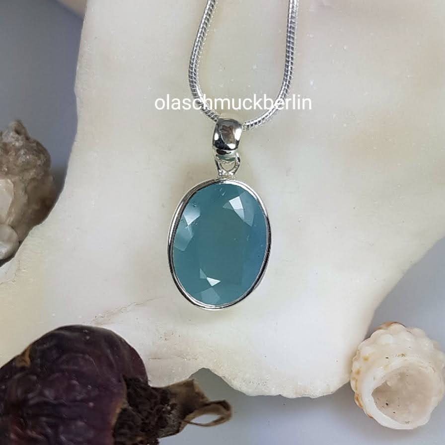 Handgefertigter Silberanhänger mit Aquamarin // 1,5