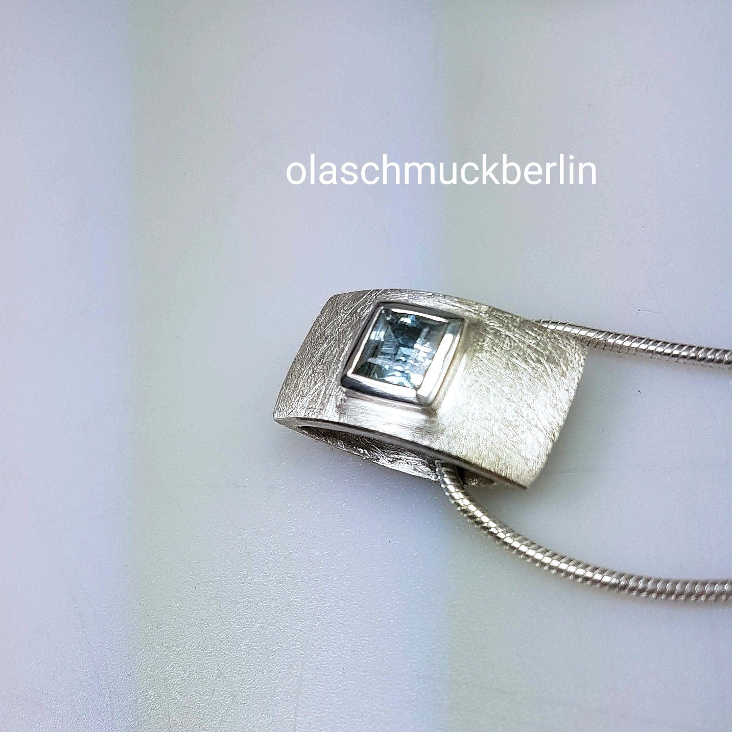 Handgefertigter Silberanhänger mit Topas // 1,5