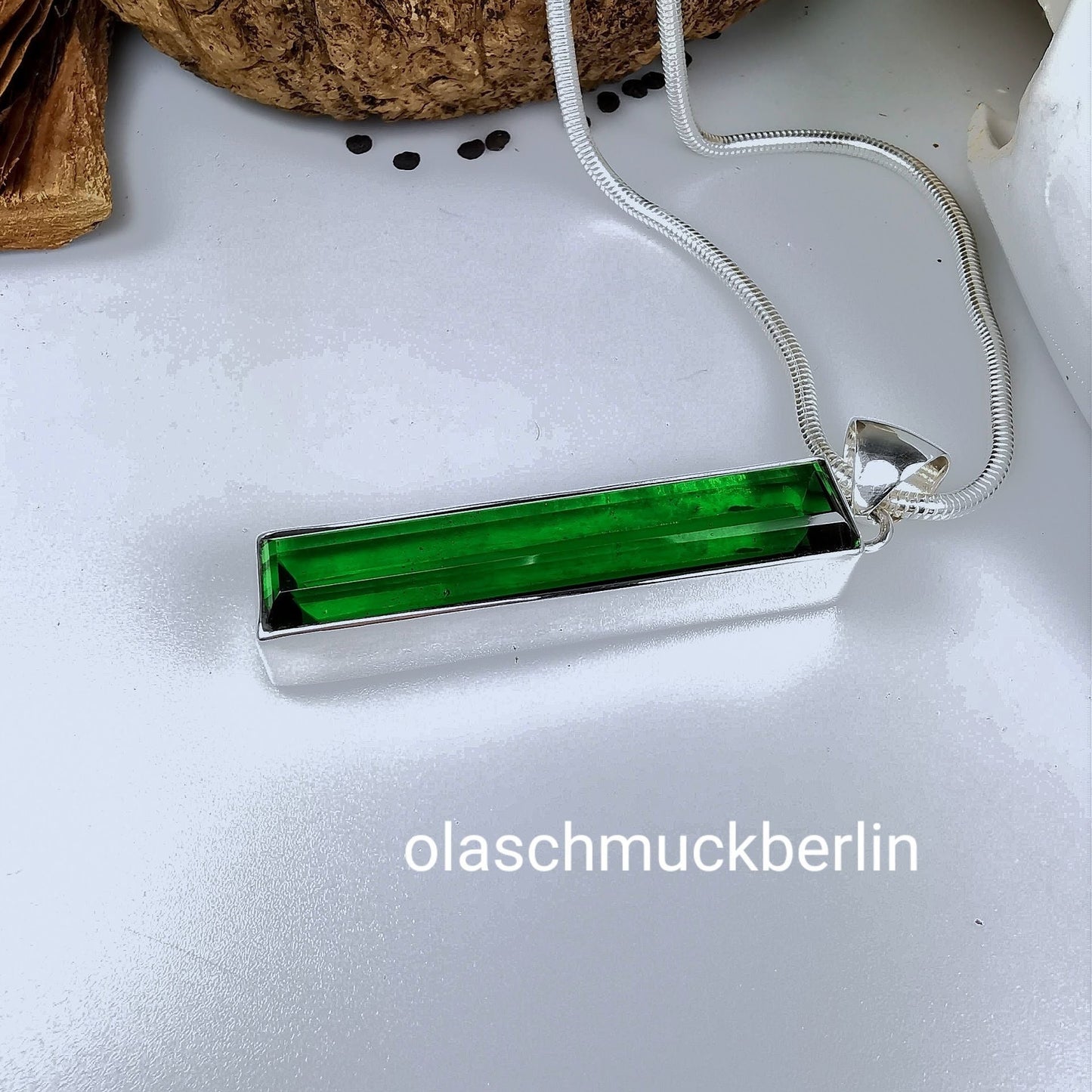 Anhänger mit grünem Obsidian in Silber 9225