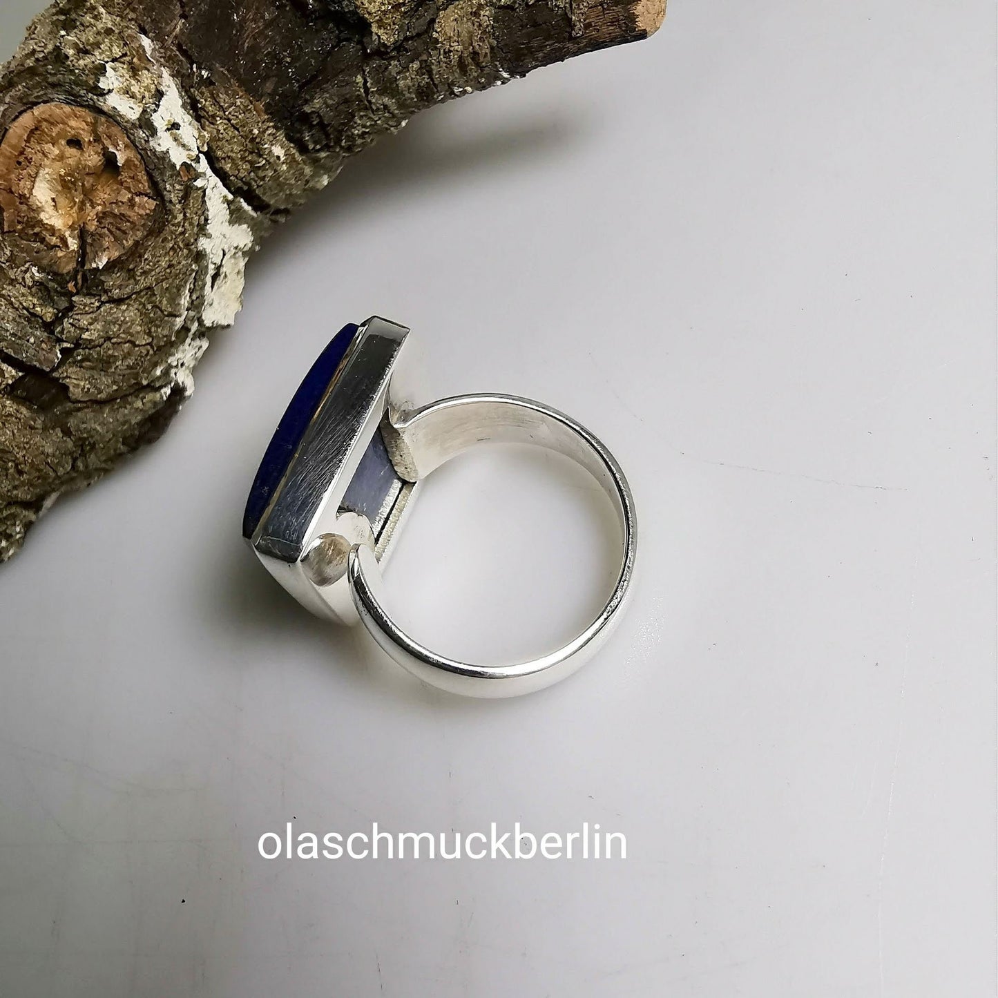 Silberring mit Lapislazuli