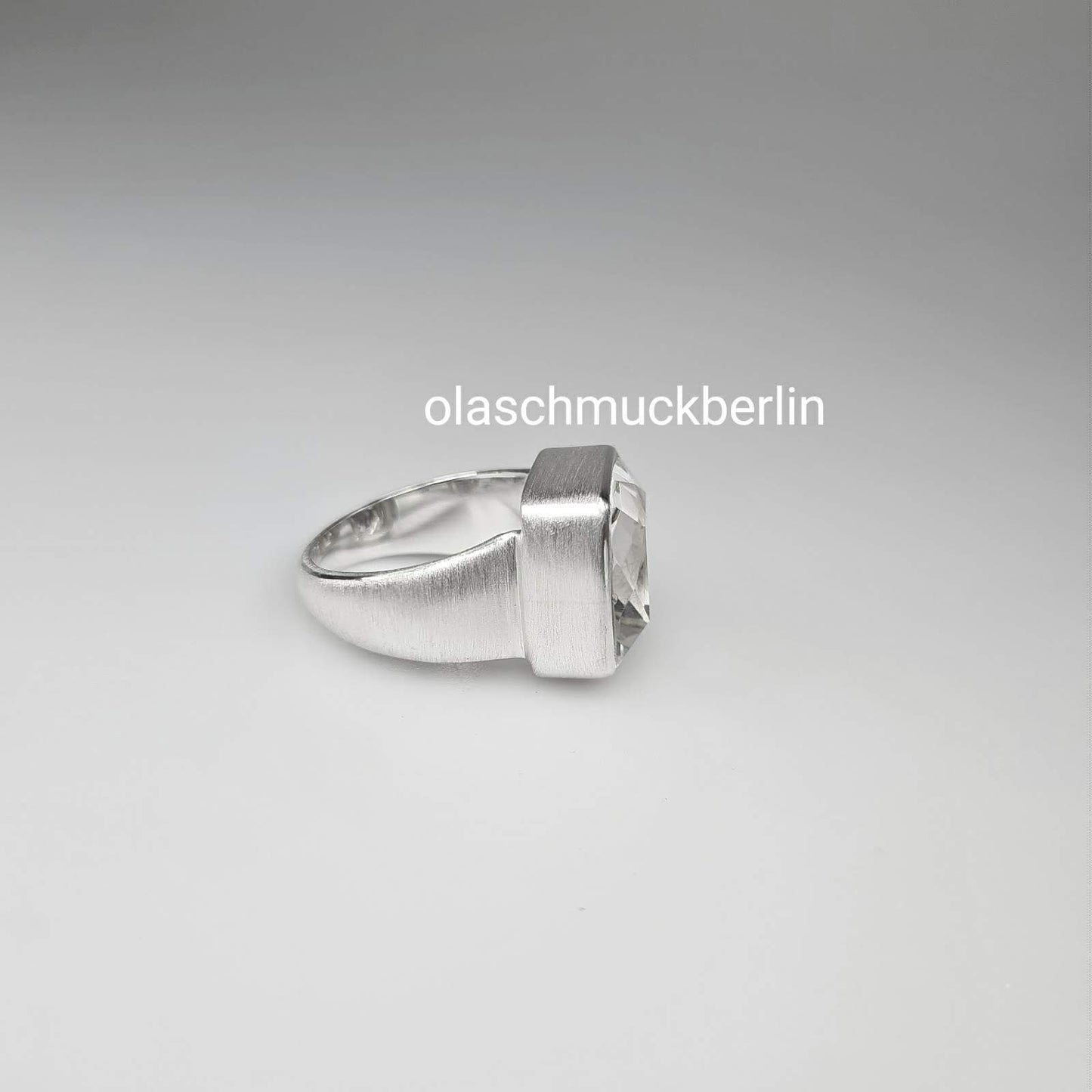Silberring mit Bergkristall