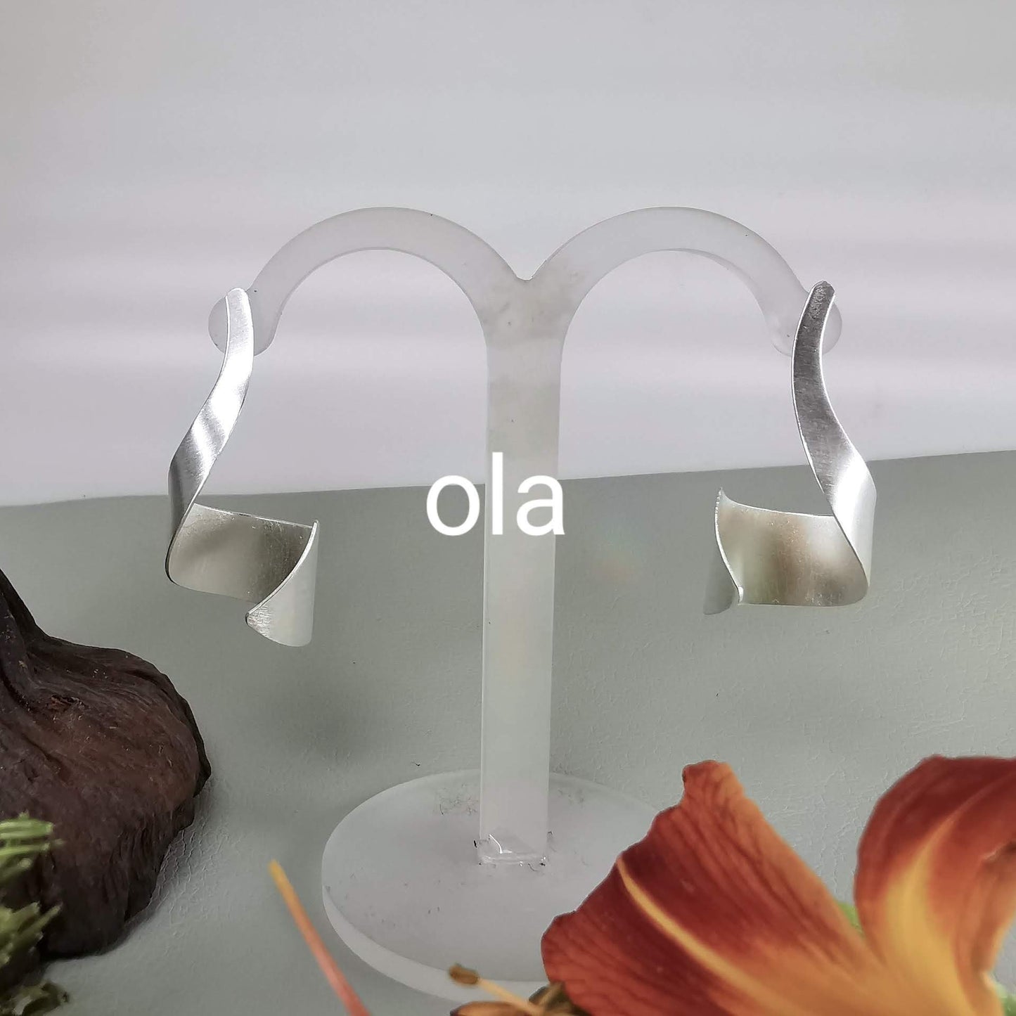Extravagantegefertigte Silberohrstecker