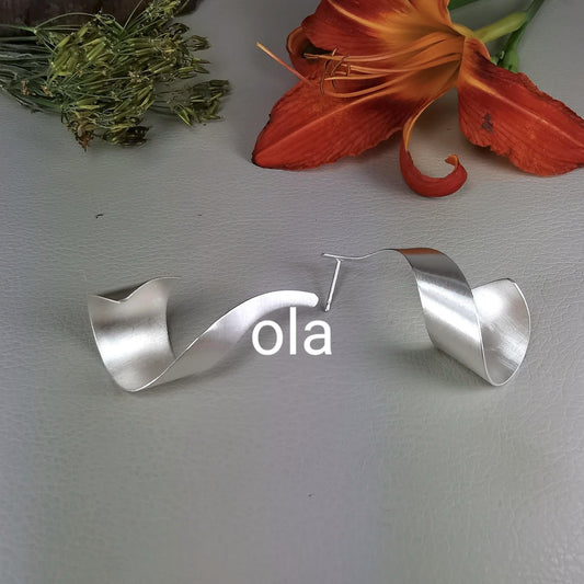 Extravagantegefertigte Silberohrstecker