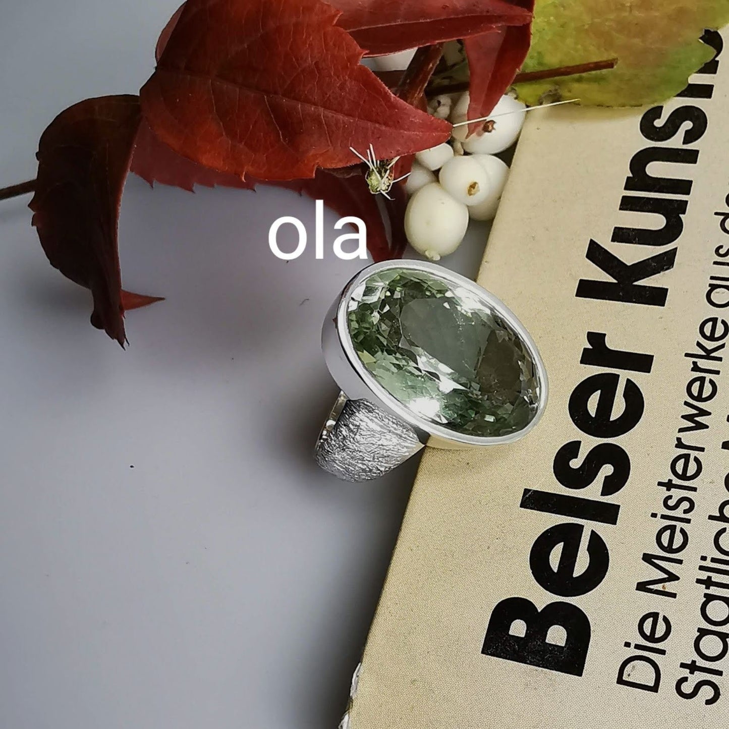 Handgefertigter Silberring mit Prasiolith