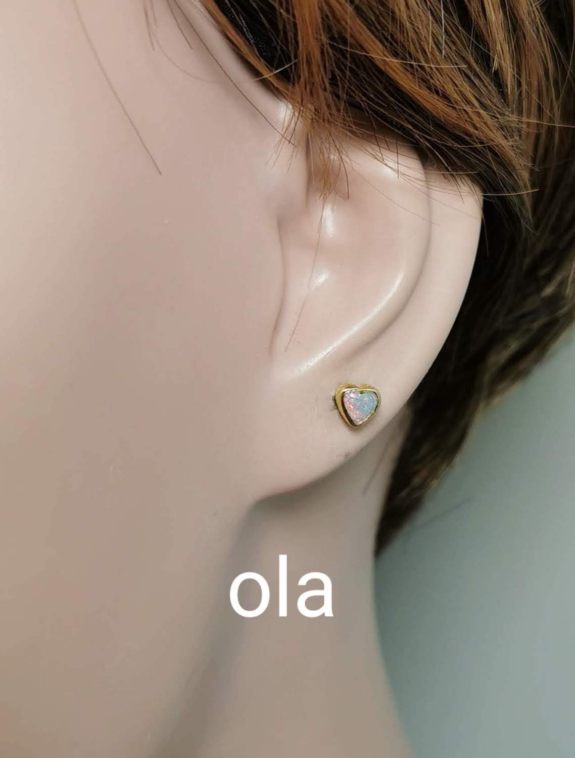 Silberohrstecker mit Edelopal (vergoldet)