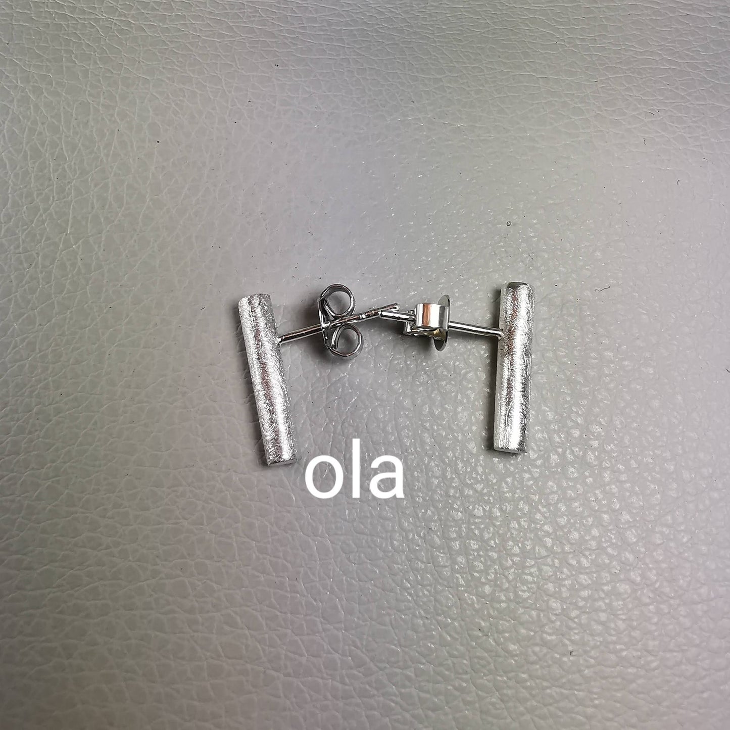 Handgefertigte Silberohrstecker -Stab-