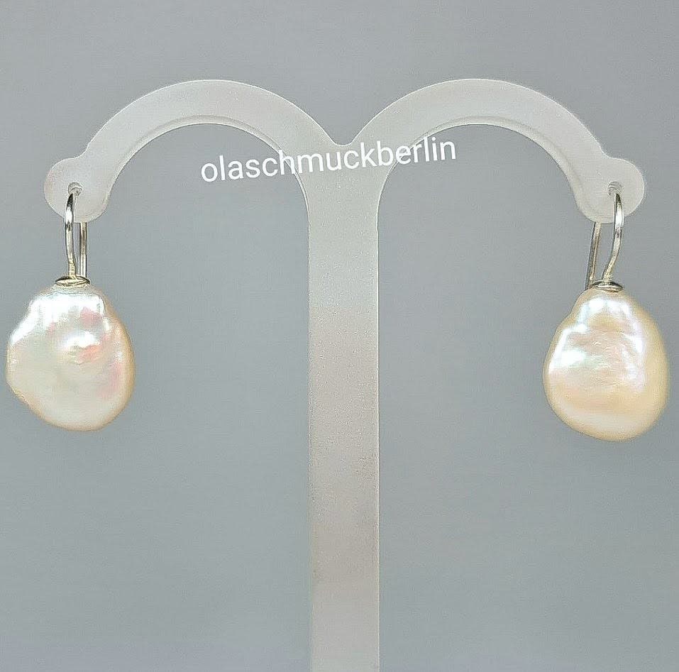 Silberohrhänger mit Barock-Wassertropfen-Perle