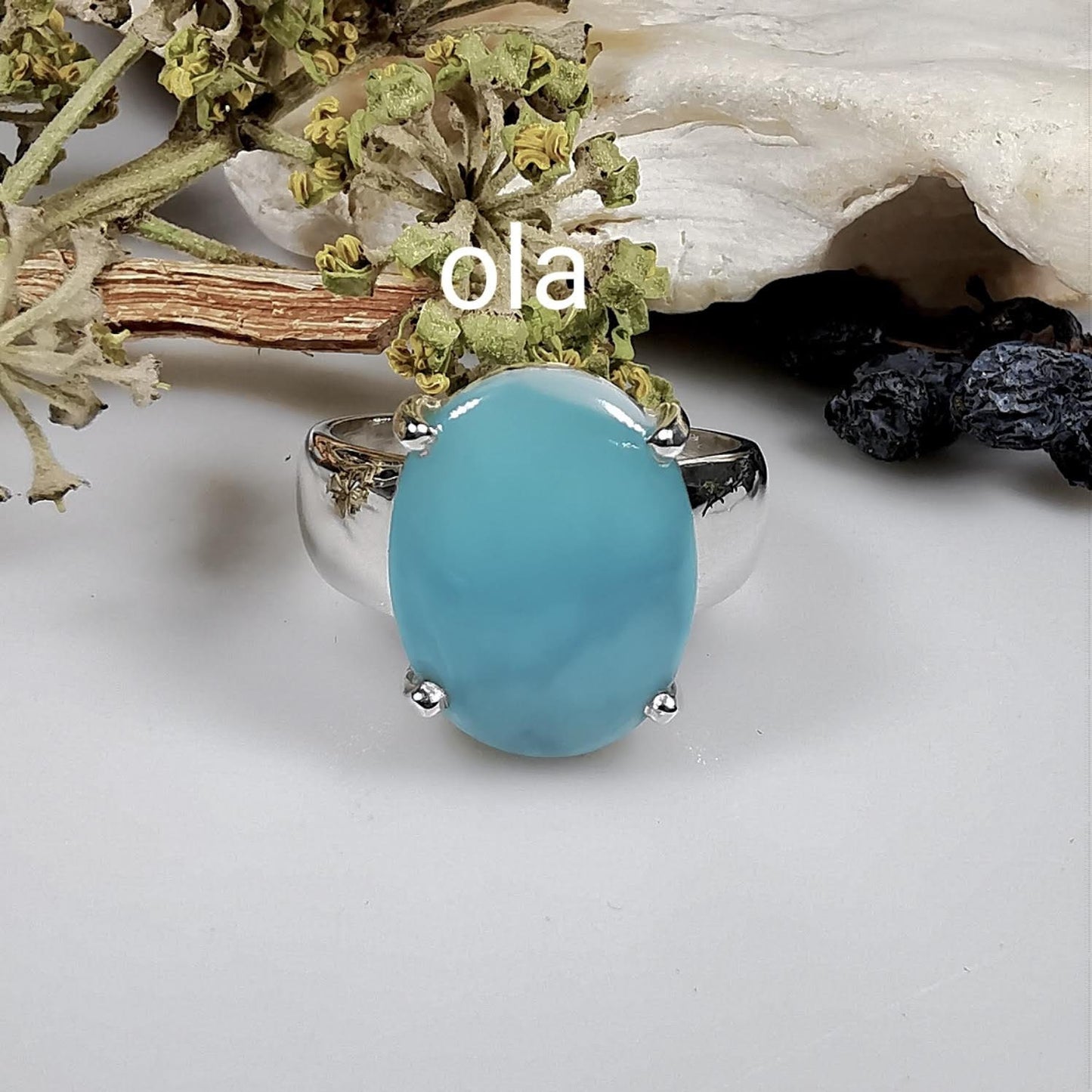 Larimar Ring in Silber gefasst