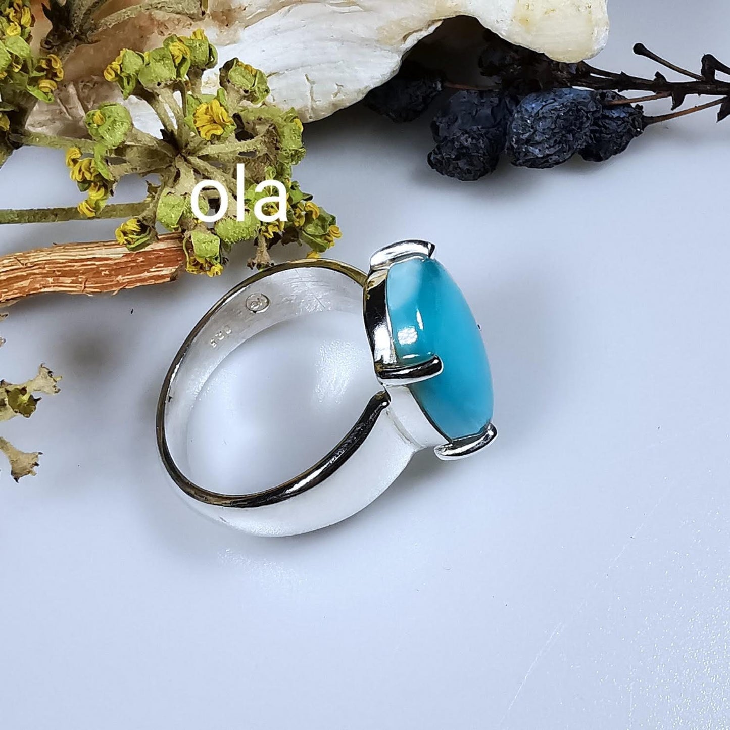 Larimar Ring in Silber gefasst
