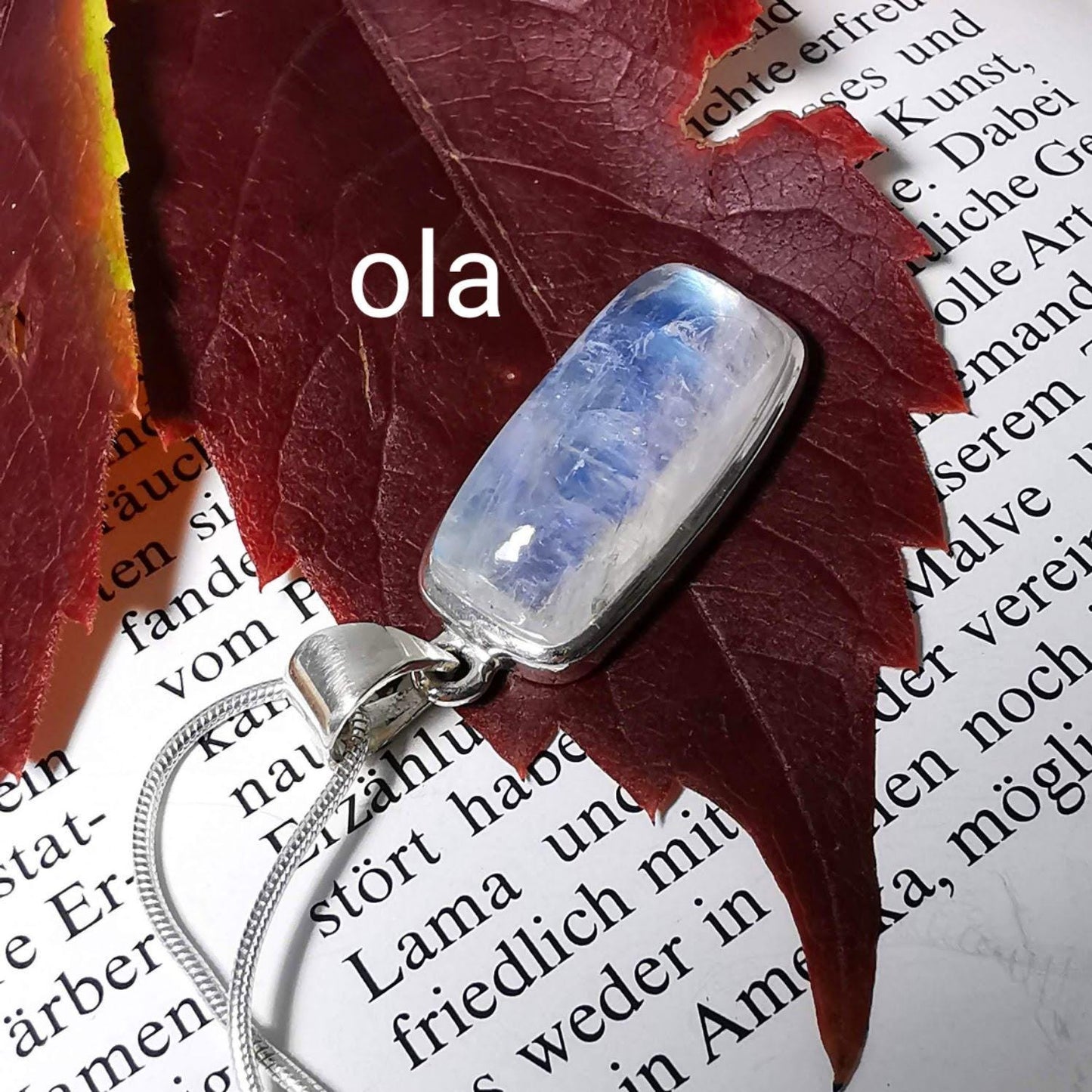Silber Anhänger mit Mondstein