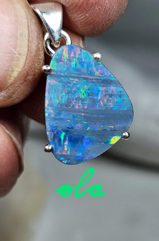 Silber Anhänger mit Opal