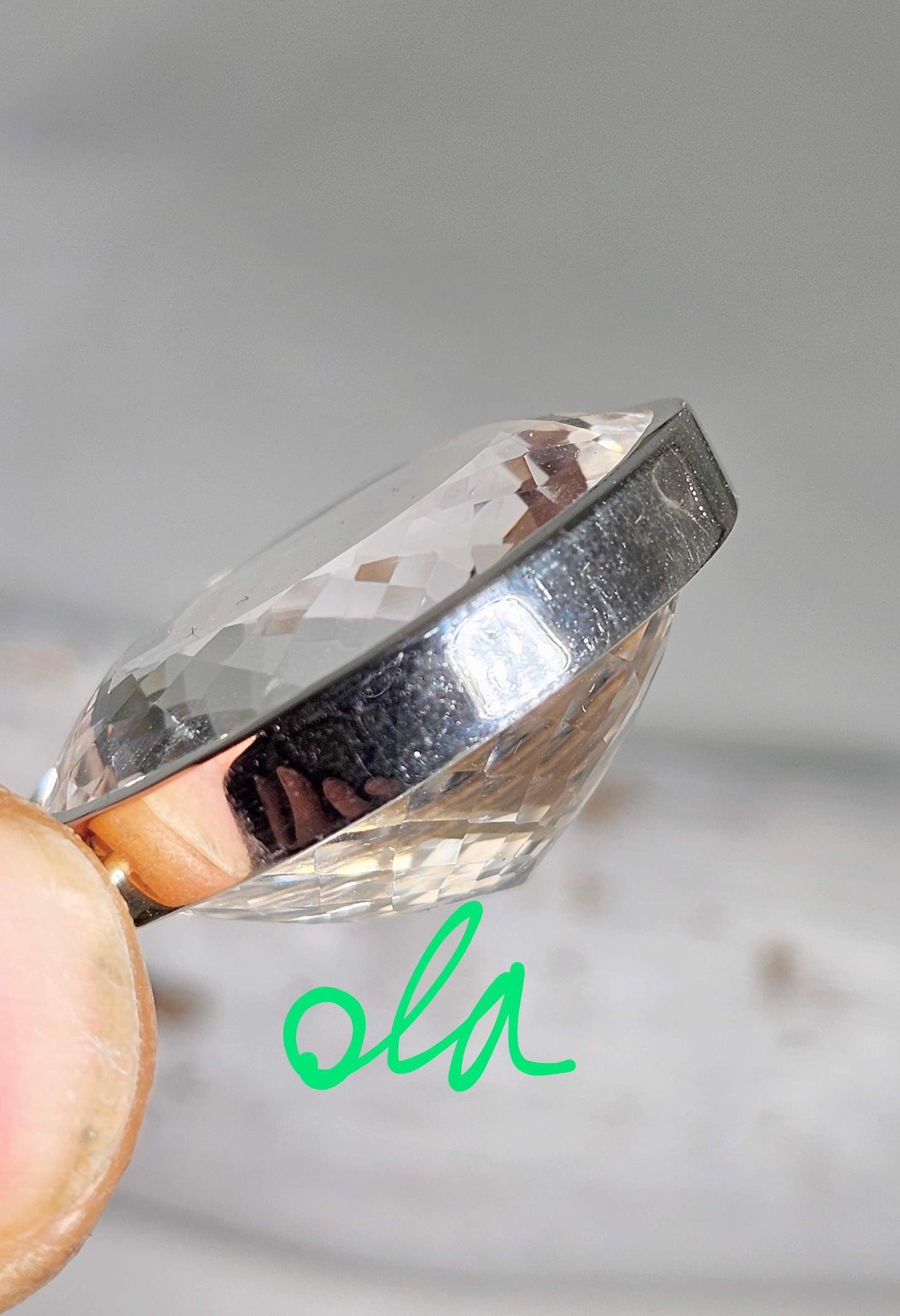 Handgefertigter Silberanhänger mit Bergkristall