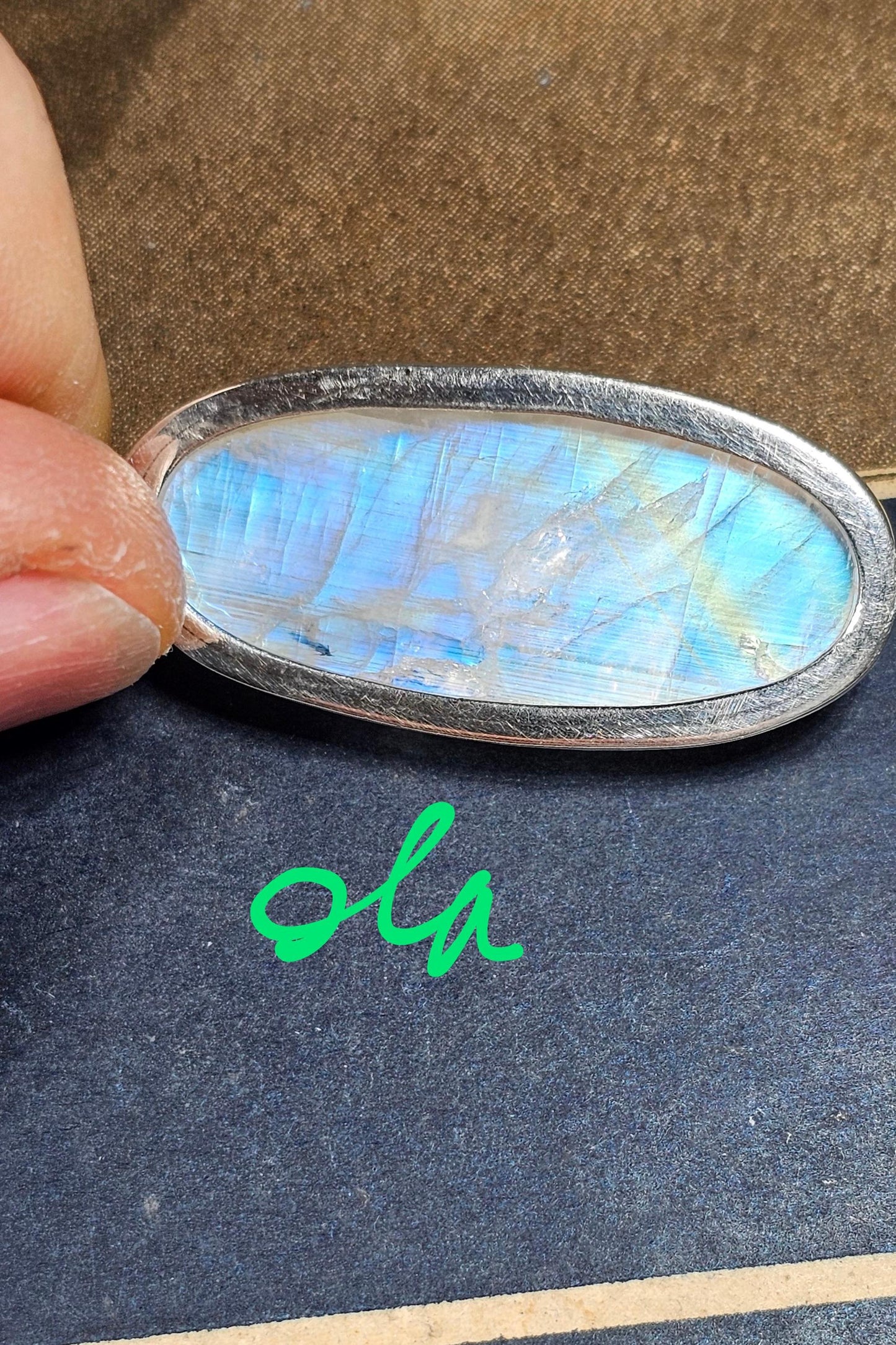 Silber Anhänger mit Mondstein