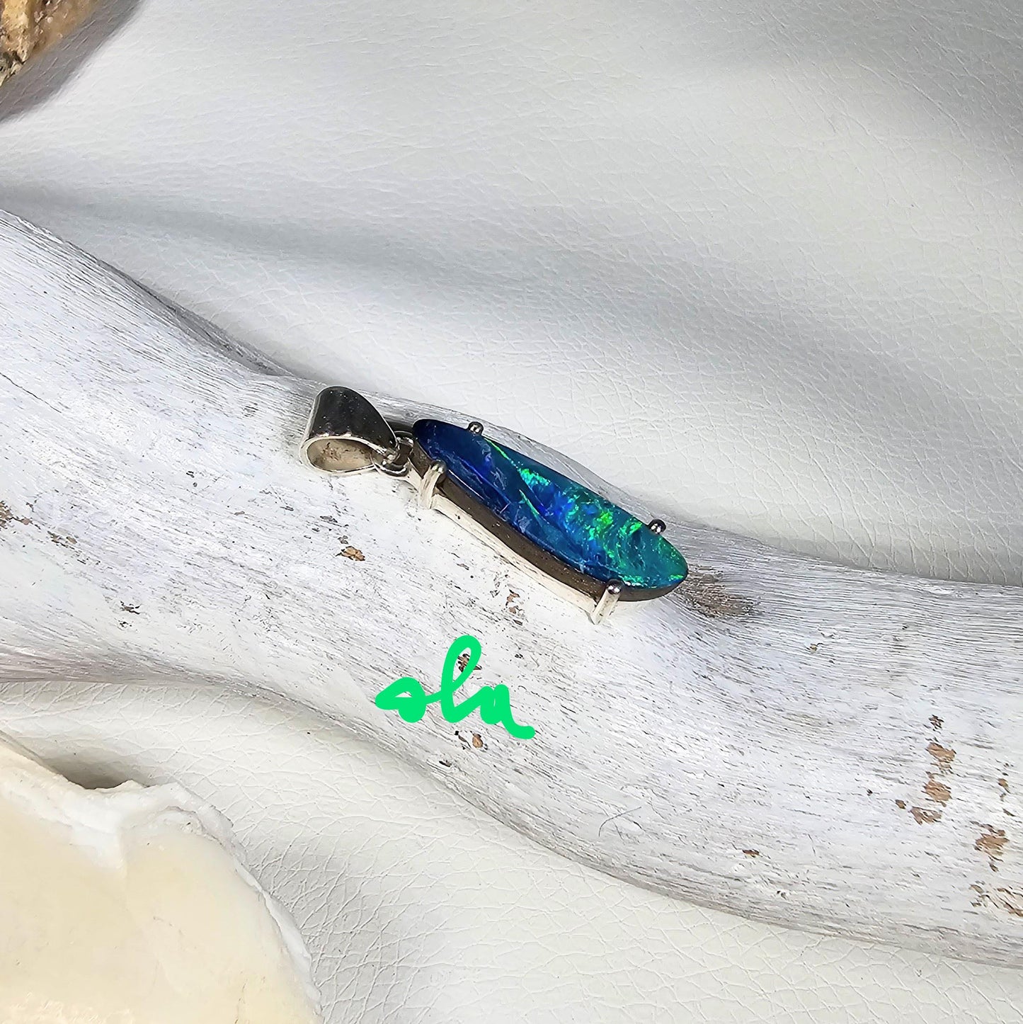 Silber Anhänger mit Opal