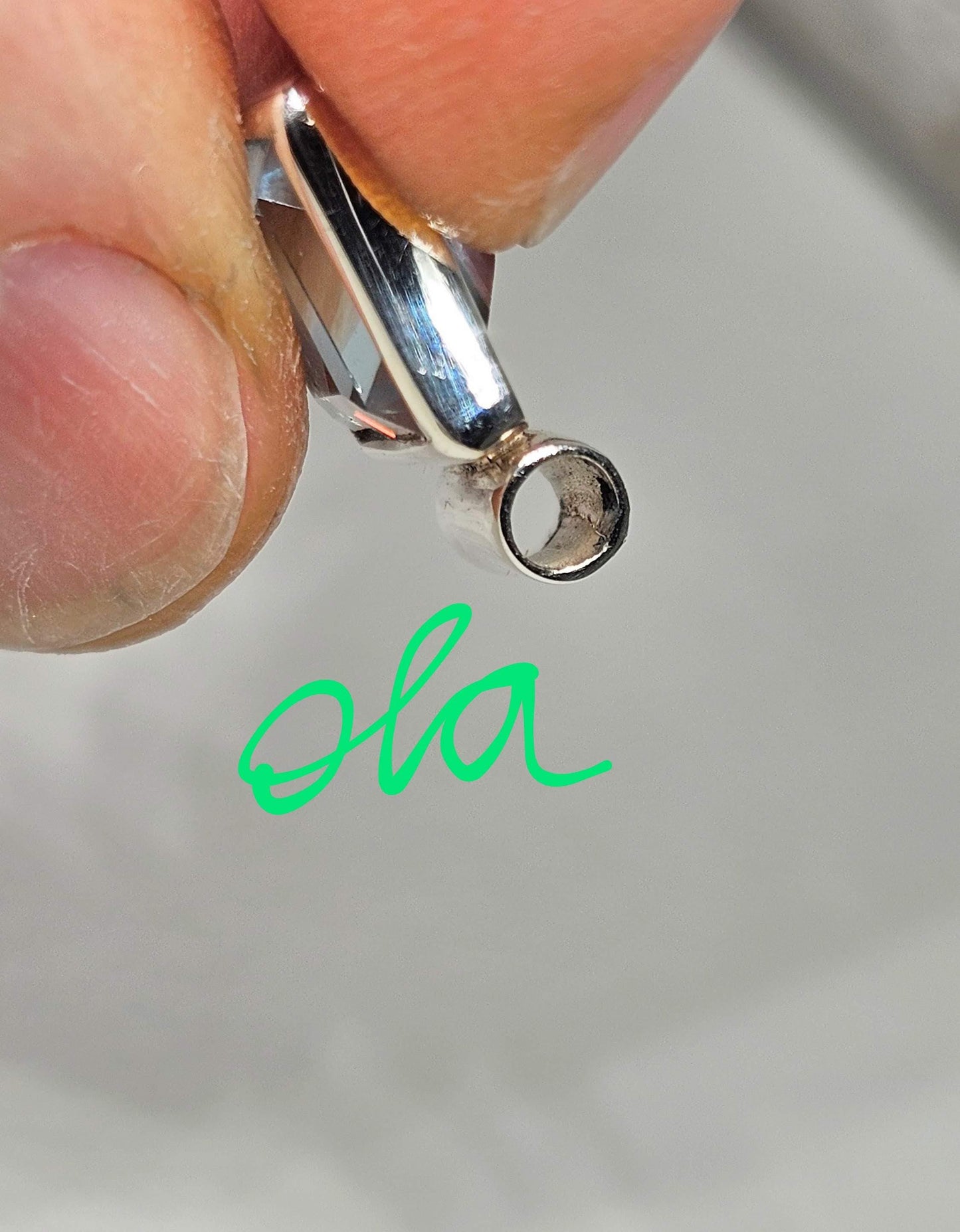 Handgefertigter Silberanhänger mit Topaz