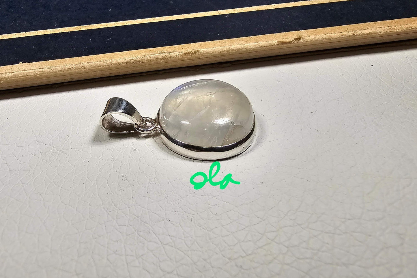 Silber Anhänger mit Mondstein