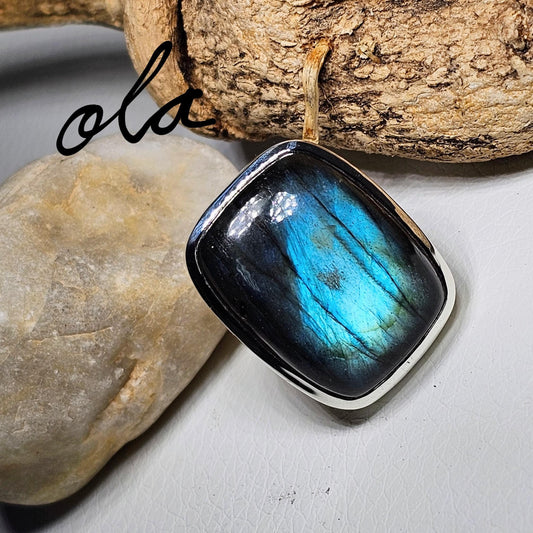 925 Labradorit Ring in Silber gefasst