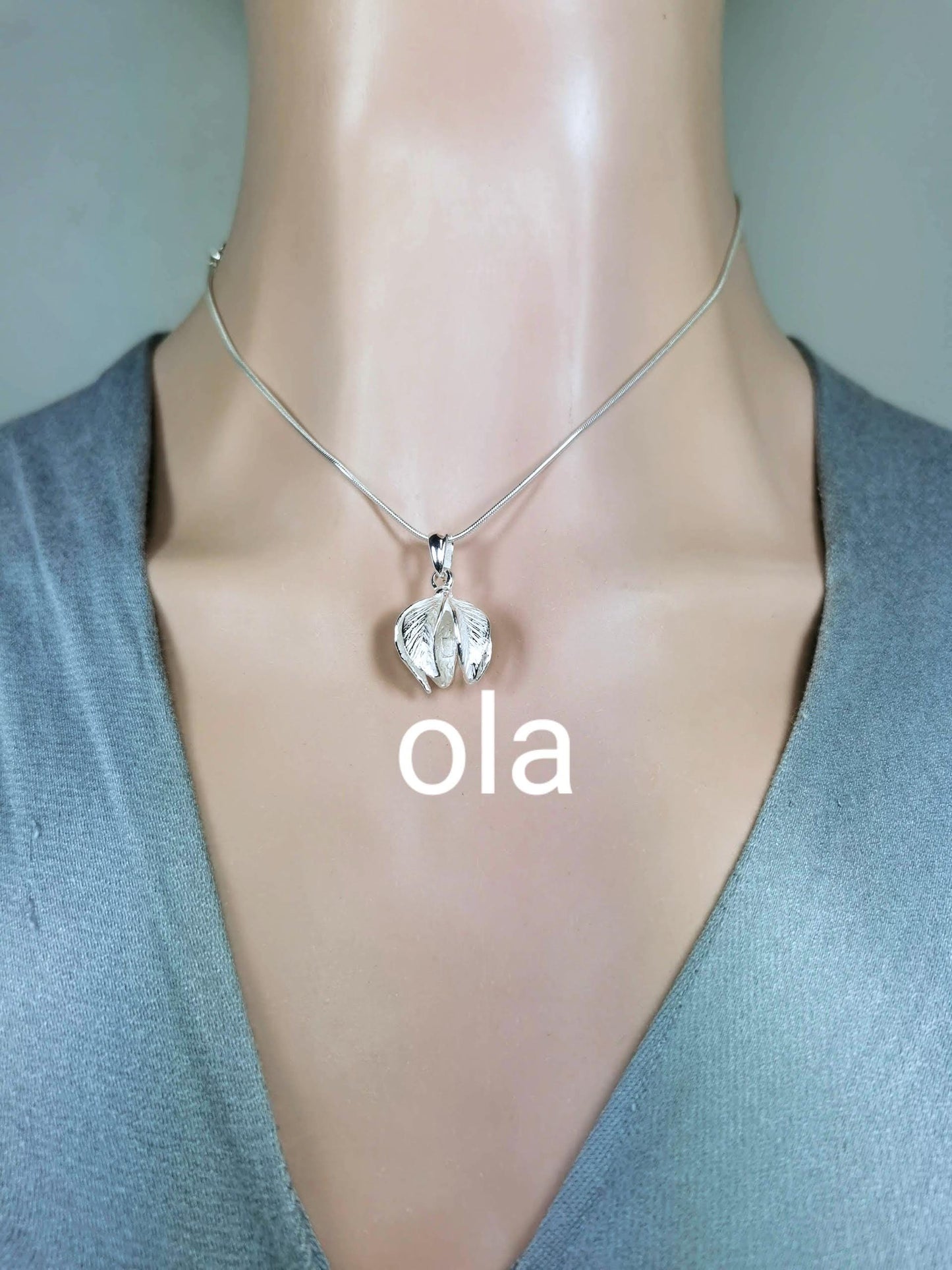 Anhänger aus 925 Silber, Planze