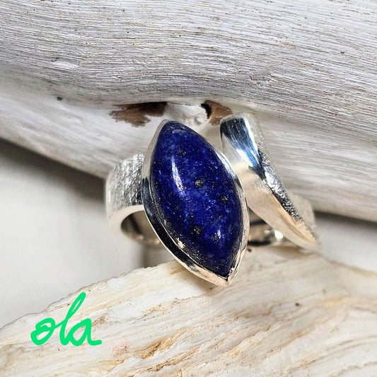 Silberring mit Lapislazuli
