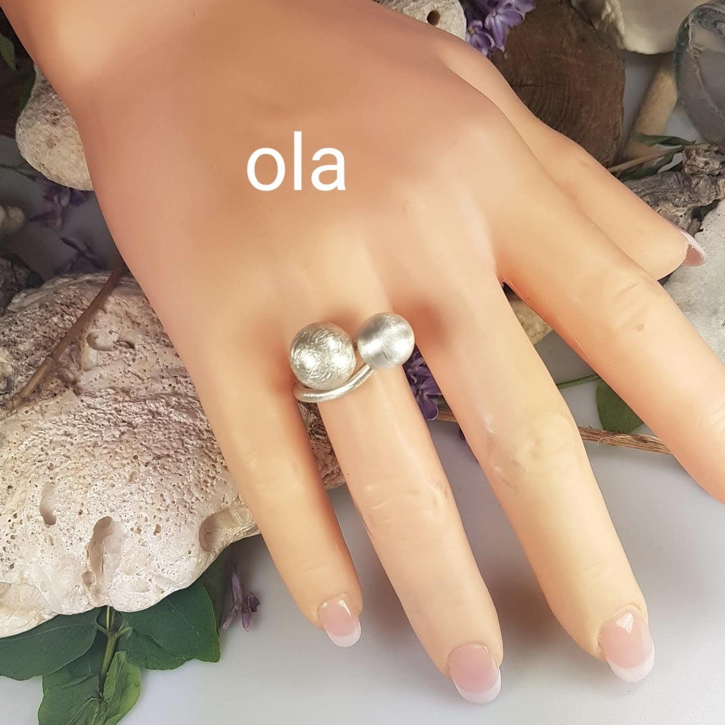 Ring mit Kugel aus 925 Silber