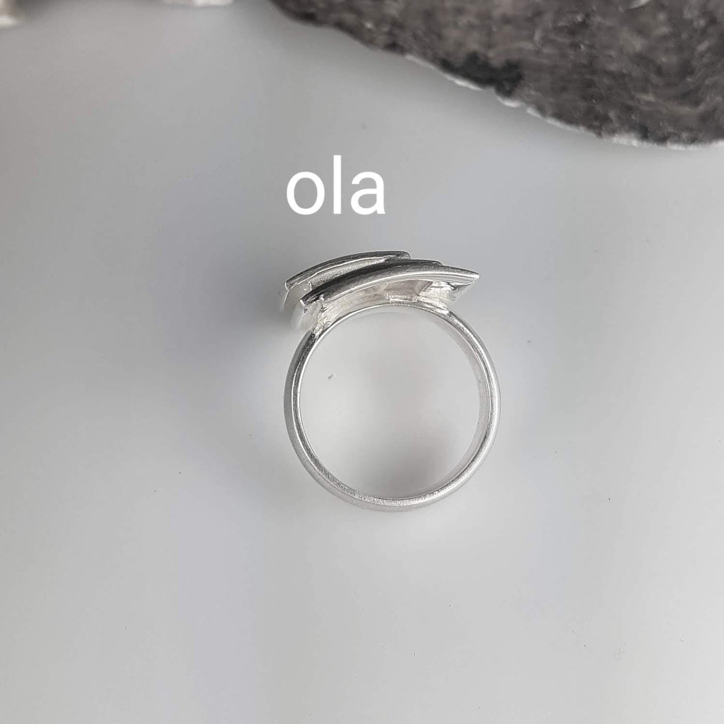 Rechteckiger Ring aus 925 Silber